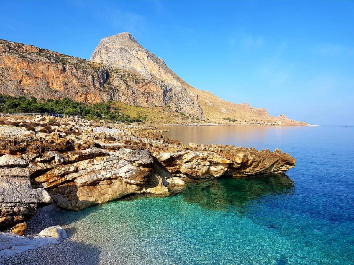 فندق Cala Di Ponente كاستيلوزو المظهر الخارجي الصورة